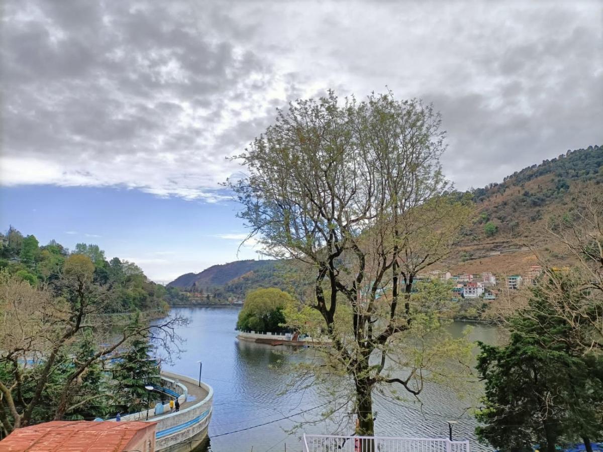 The Periwinkle Homestay Bhīm Tāl Kültér fotó