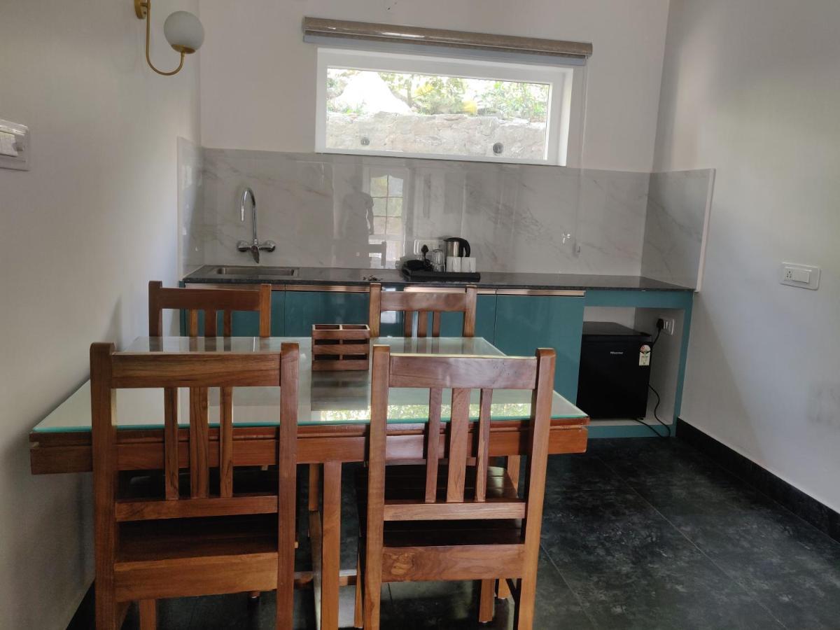 The Periwinkle Homestay Bhīm Tāl Kültér fotó